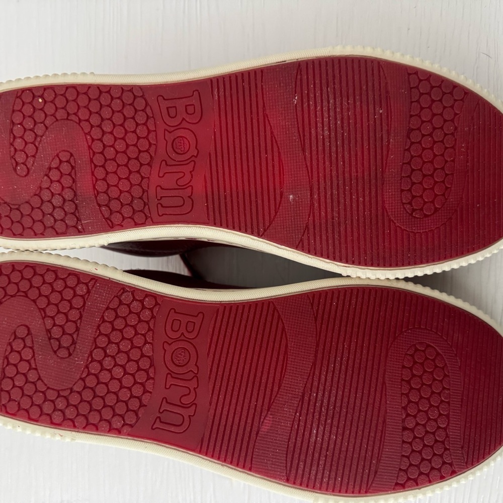Born Paloma Leather Sneakers with Cream Laces - Picture 6 of 6